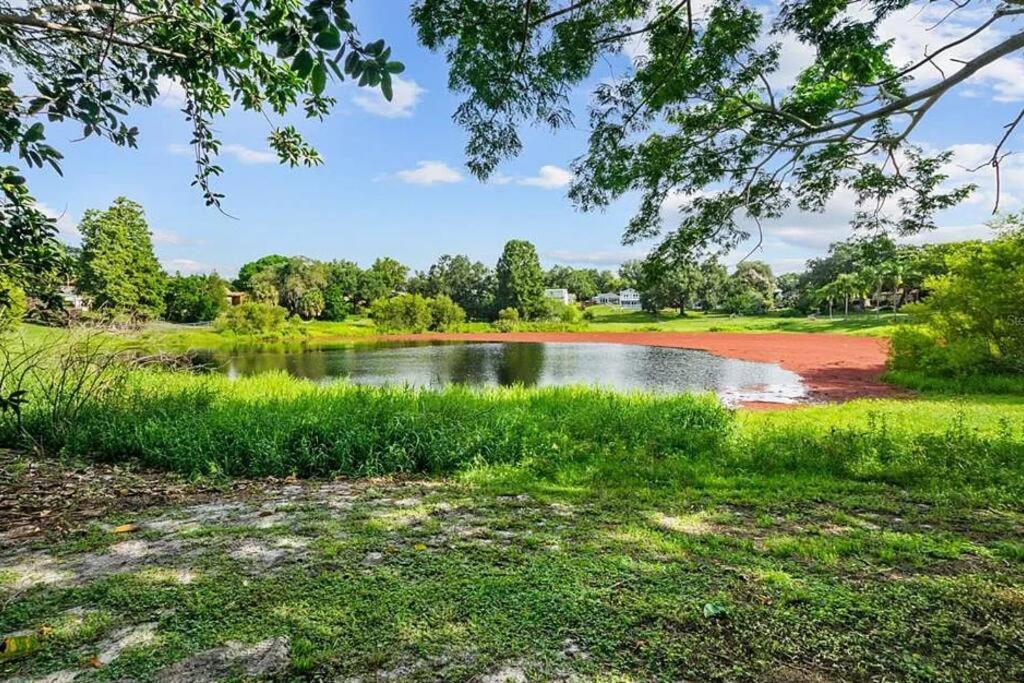 Cozy Lakefront Home W/ Pool -7 Mins From Legoland Winter Haven Exterior photo